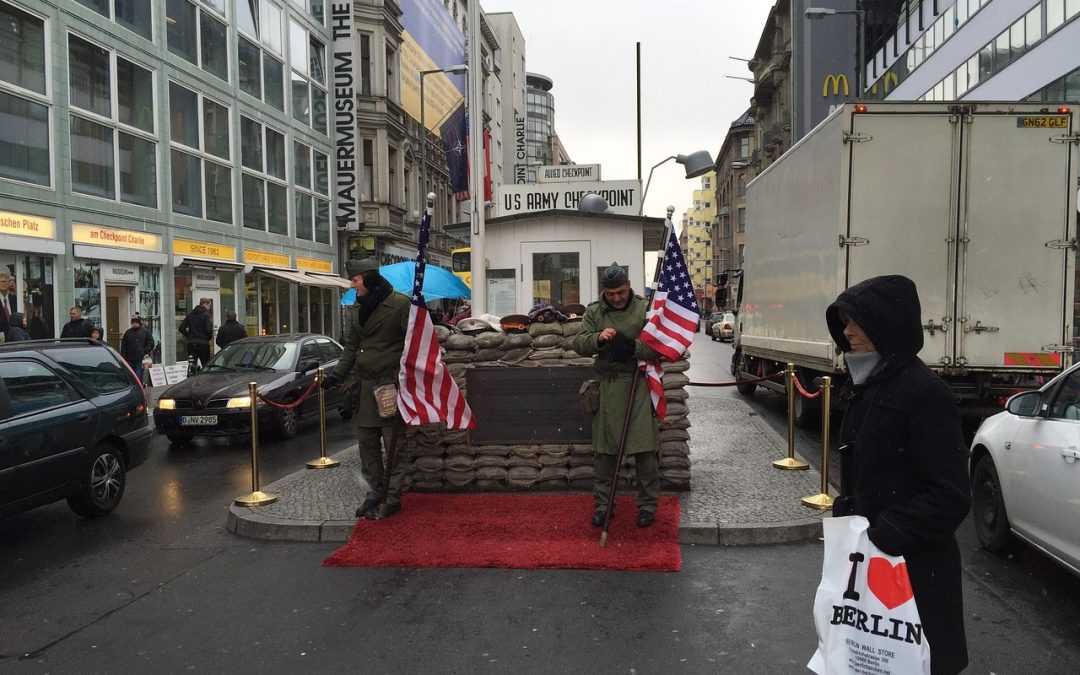 Perbedaan Visa Kunjungan Biasa dan Visa Kunjungan Khusus di Mesuji